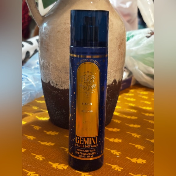 Bath & Body Works Other - (2025) Bath and Body Works Gemini Blue and Gold Body Mist